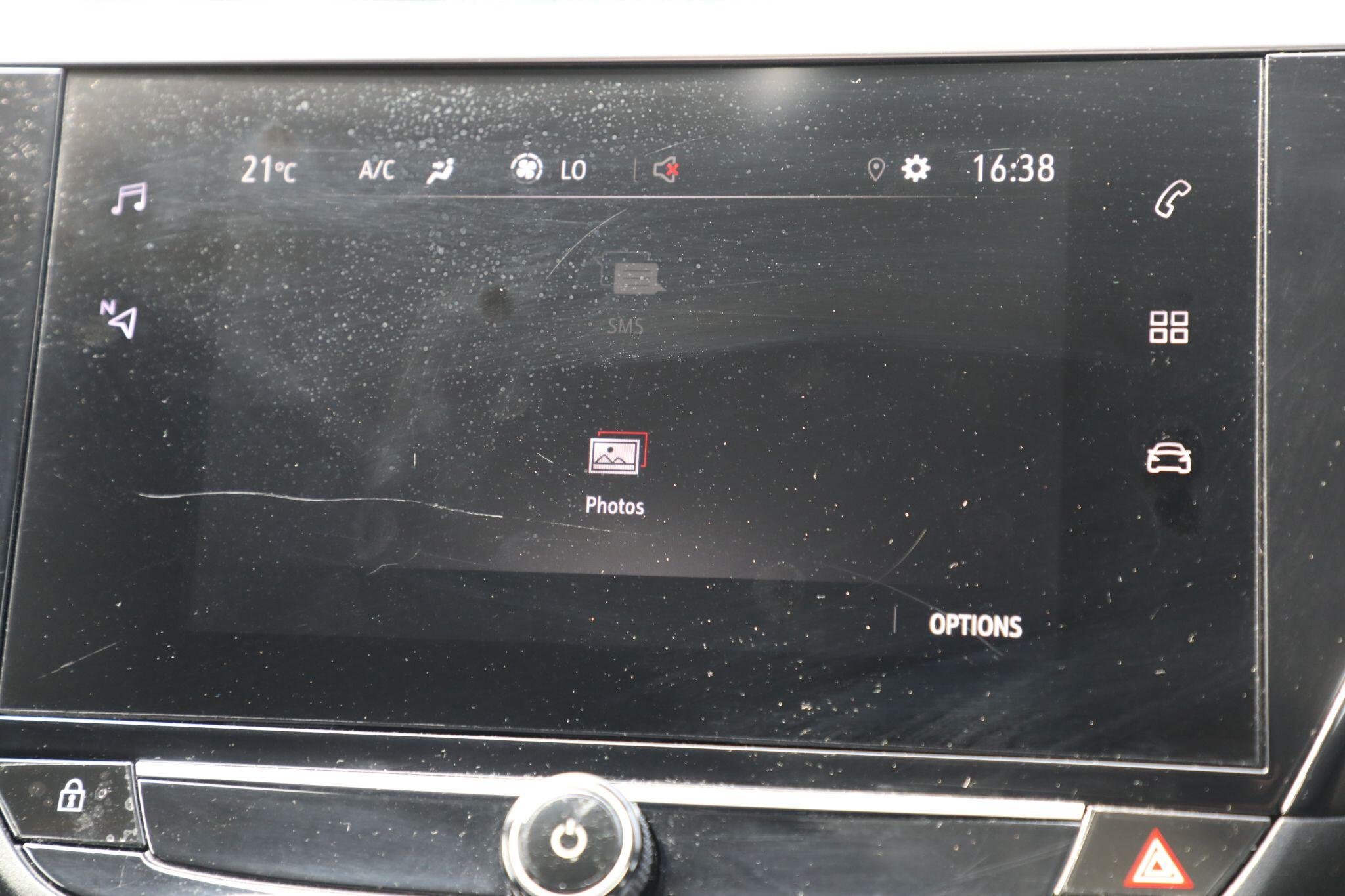 Large vehicle image